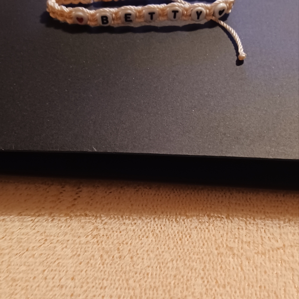 Handmade bracelet - Picture 10 of 10